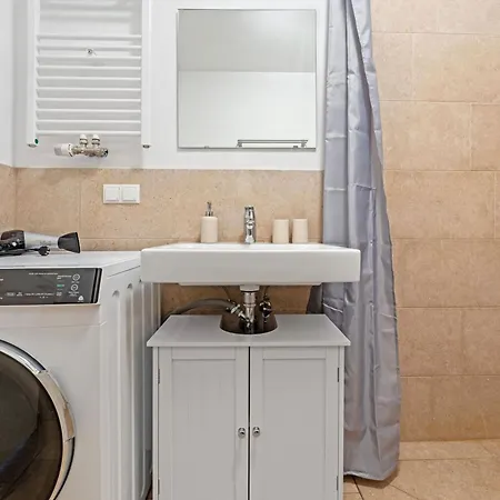 Mint - Urban Factory Loft - Weissensee Apartman