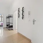 Mint - Urban Factory Loft - Weissensee Apartment *