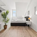 Mint - Urban Factory Loft - Weissensee Apartment