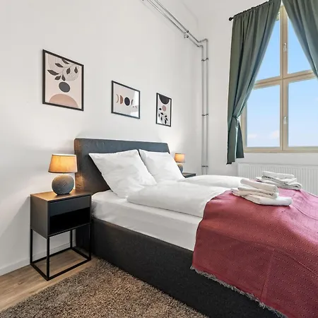 Mint - Urban Factory Loft - Weissensee Berlin