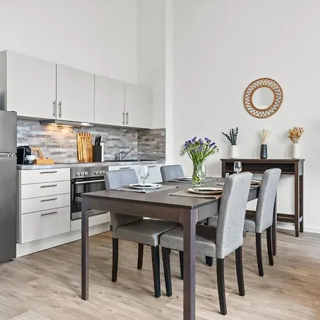 Mint - Urban Factory Loft - Weissensee Apartment