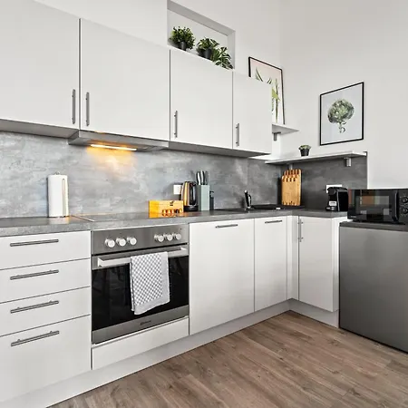 Mint - Urban Factory Loft - Weissensee Apartment