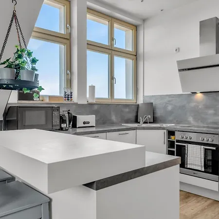 Mint - Urban Factory Loft - Weissensee * ברלין