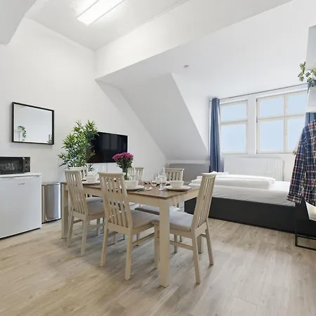 Mint - Urban Factory Loft - Weißensee Apartment Berlin