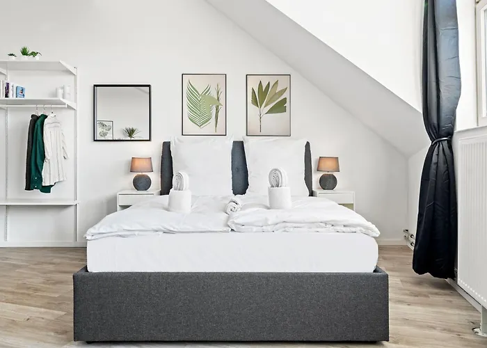 Mint - Urban Factory Loft - Weissensee ברלין