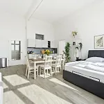 Mint - Urban Factory Loft - Weissensee Lägenhet
