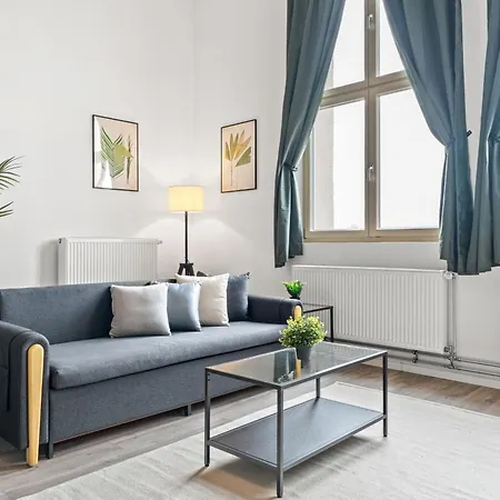 Appartement Mint Ueber Der Stadt Parken Kueche Wifi Berlin