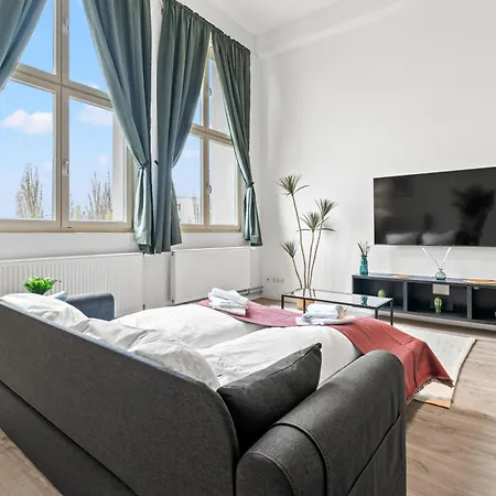 Mint Ueber Der Stadt Parken Kueche Wifi Appartement *