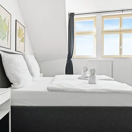 Mint Ueber Der Stadt Parken Kueche Wifi Appartement