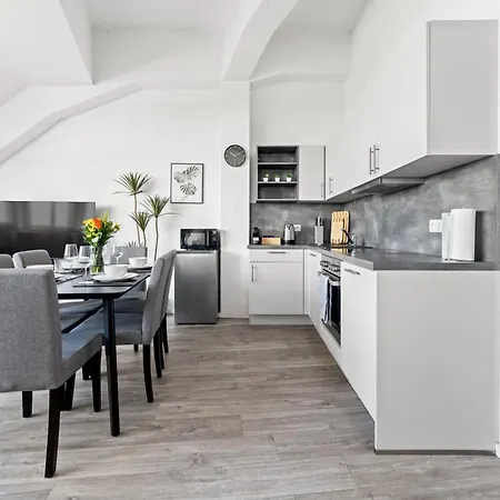 Appartement Mint Ueber Der Stadt Parken Kueche Wifi Berlin