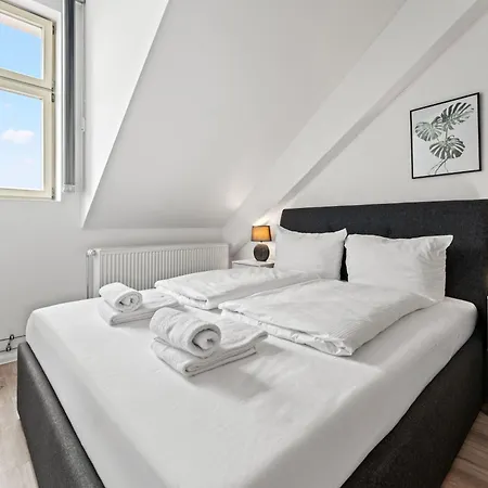 Appartement Mint Ueber Der Stadt Parken Kueche Wifi