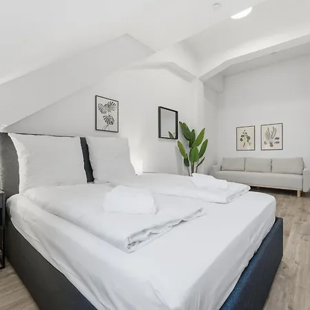 Mint - Urban Factory Loft - Weissensee *