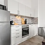 Mint - Urban Factory Loft - Weissensee * ברלין