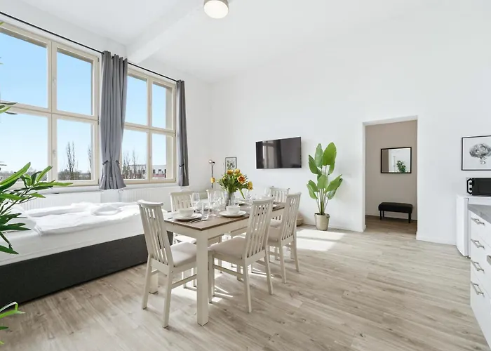 Mint - Urban Factory Loft - Weissensee Apartman Berlin
